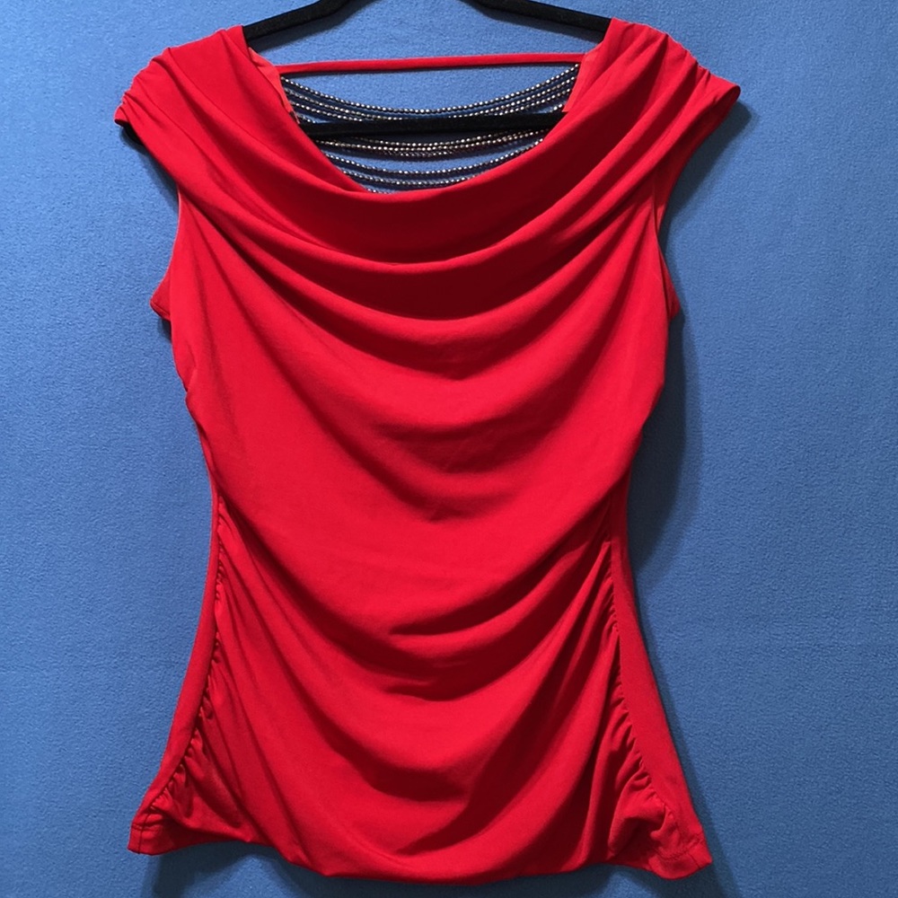 Very beautiful red blouse with open back by BCC size M used - Picture 12 of 12